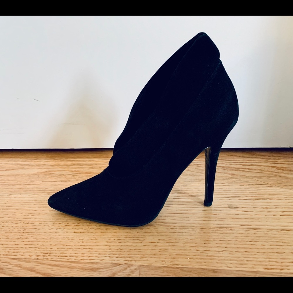Nine West Suede Booties/Heels - Picture 4 of 10